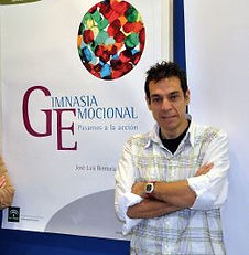 Jose Luis Bimbela Pedrola es Doctor en psicología y profesor de la Escuela Andaluza de salud Pública, ha sabido transmitir la teoría de la educación emocional e